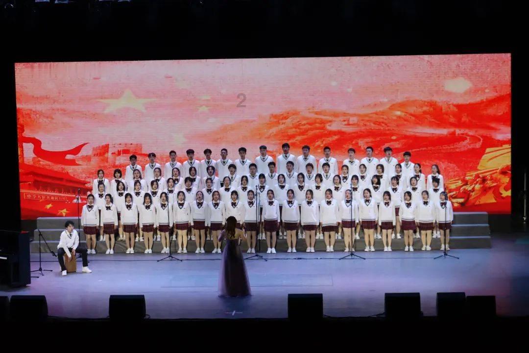 别人看见了会给人一种什么感觉？游戏画面